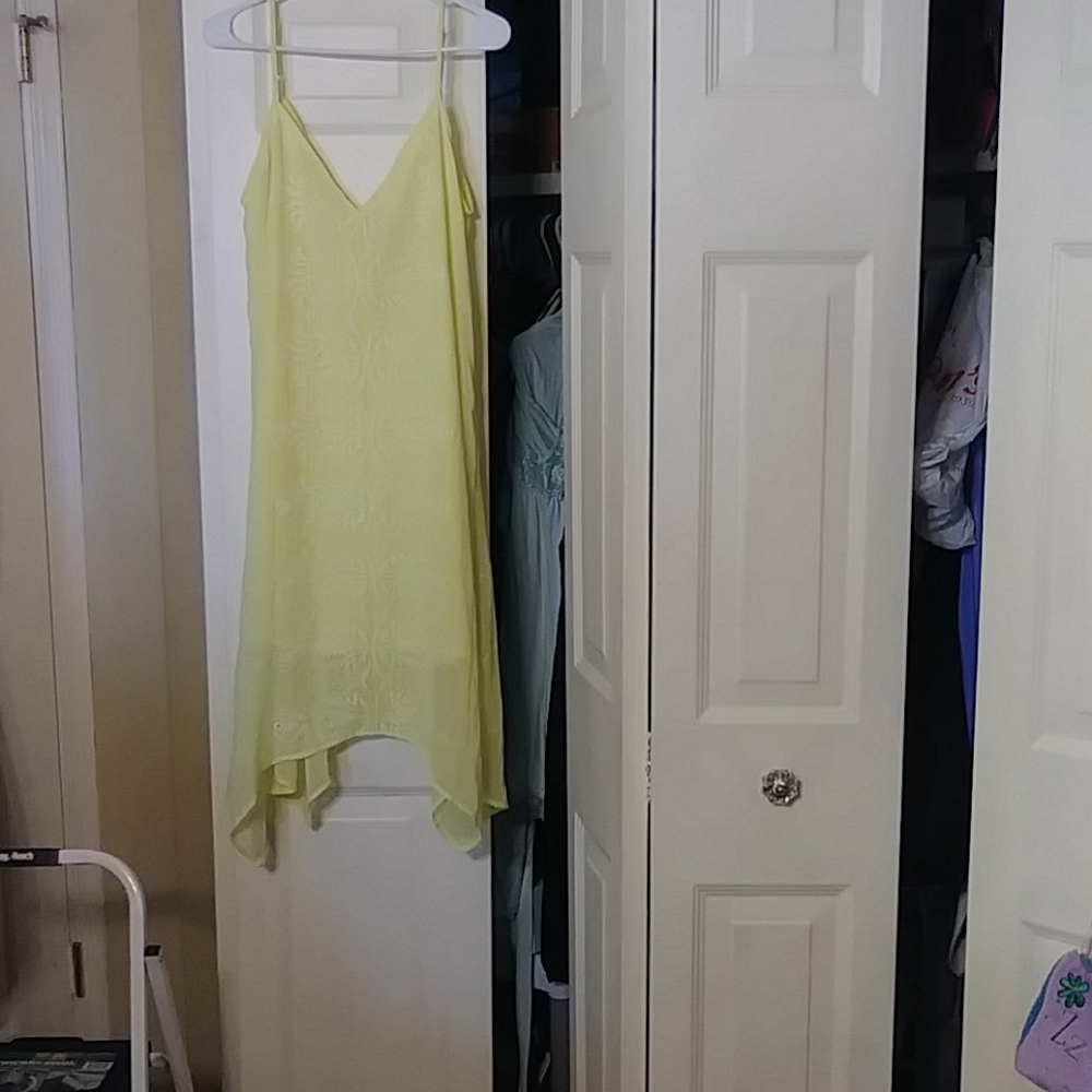 Yellow dress